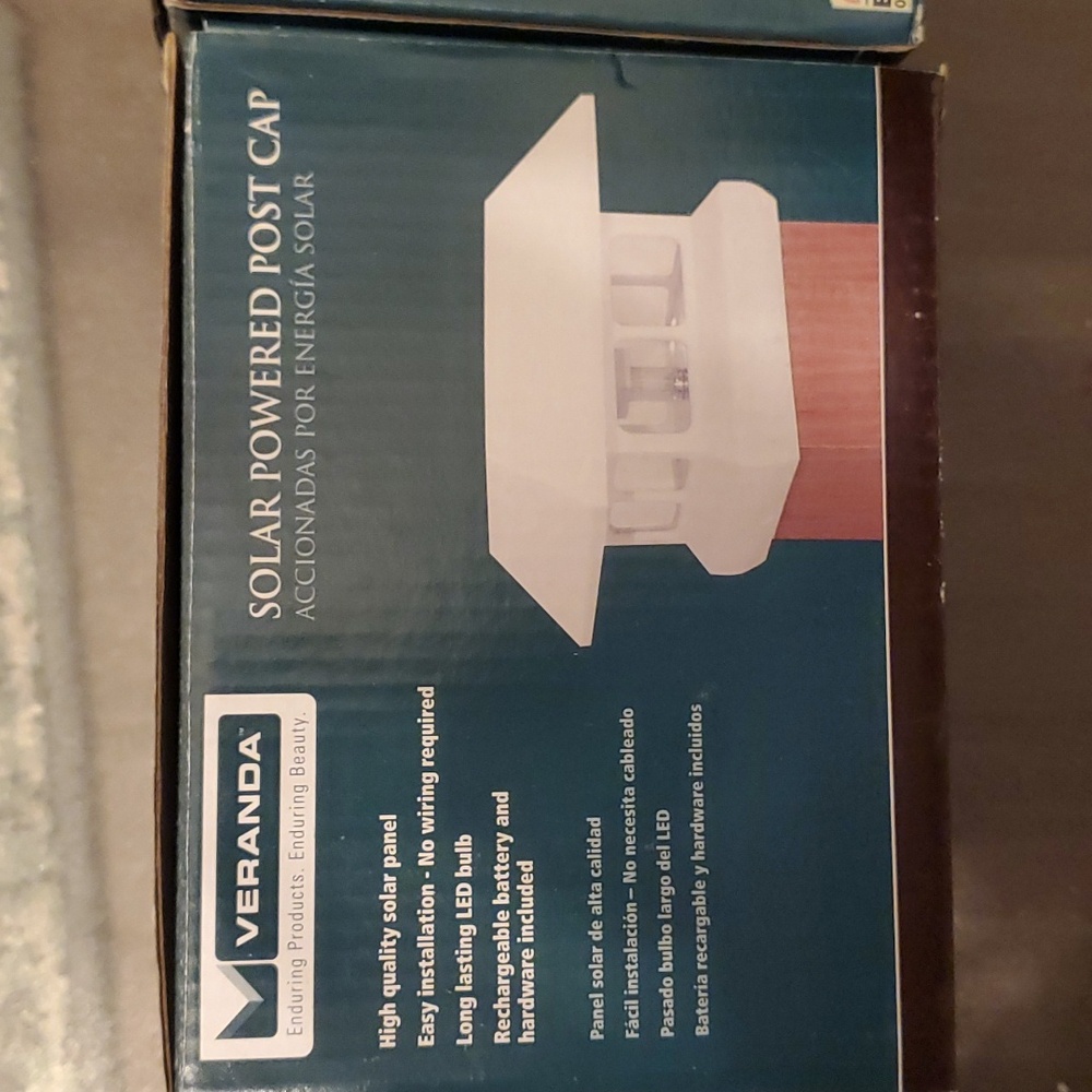 Set of 2 veranda solar post cap lights white